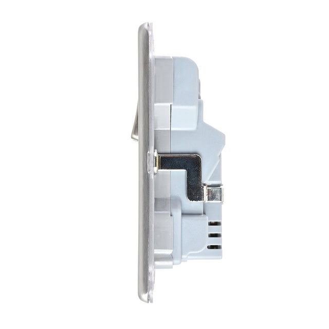 13A 2G DP Switched Socket with twin 5V USB