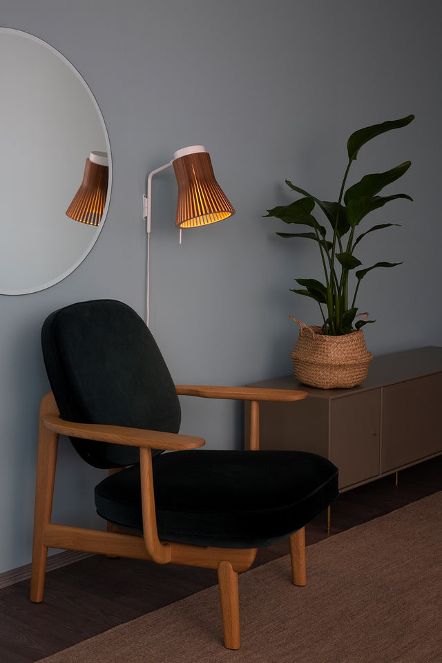 Petite Wall lamp with cable