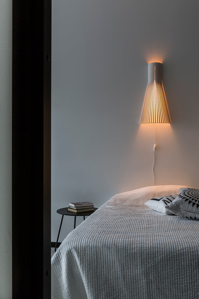 Secto Wall lamp with cable