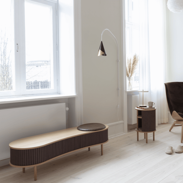 Audacious | tv bench