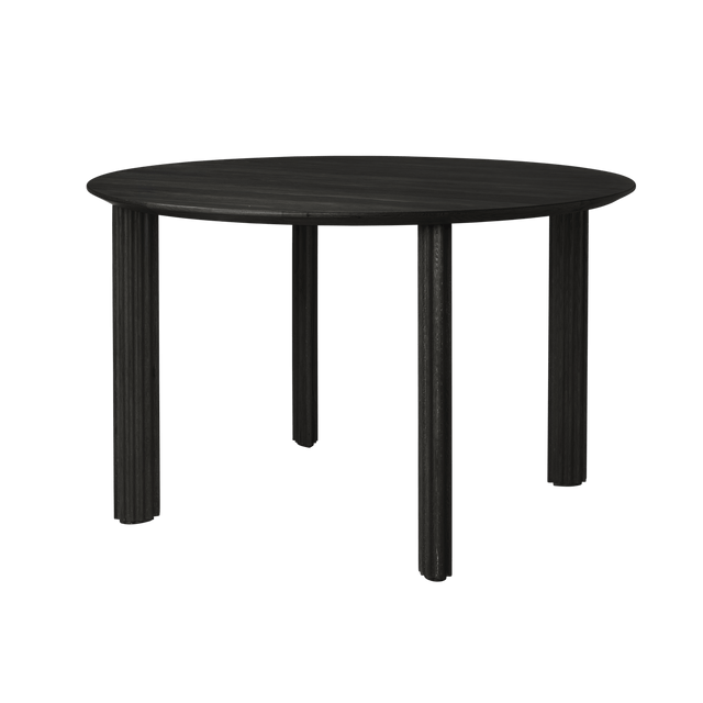 Comfort Circle | dining table