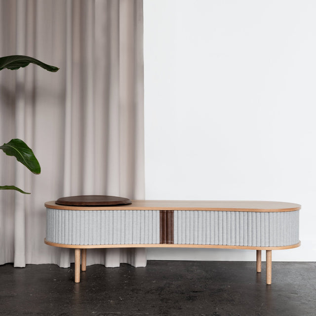 Audacious | tv bench