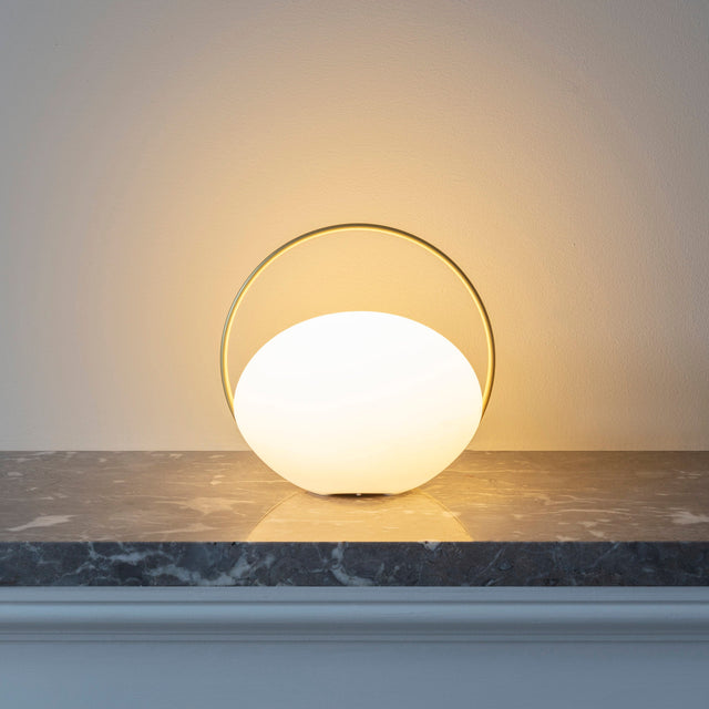 Orbit | wireless lamp