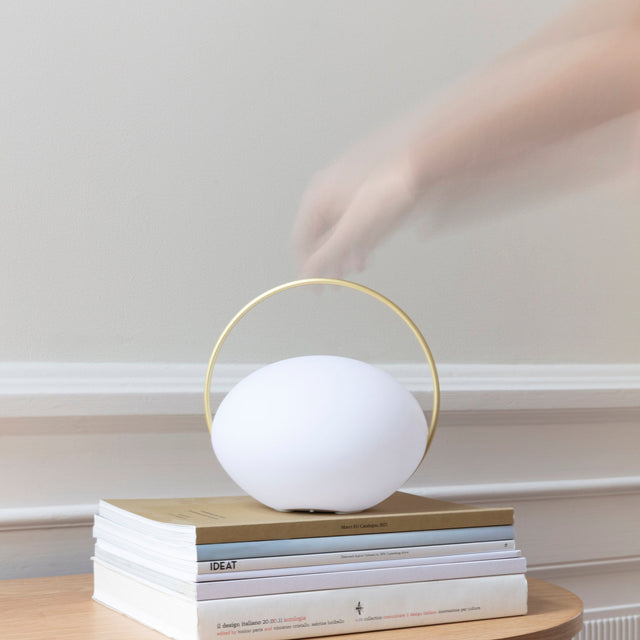 Orbit | wireless lamp