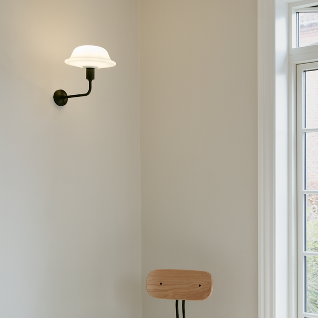 Santé Wall | wall lamp