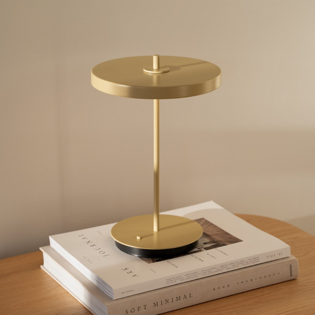 Asteria Move Monochrome | portable lamp