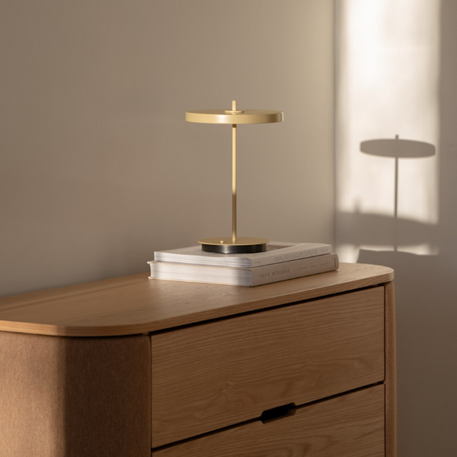 Asteria Move Monochrome | portable lamp