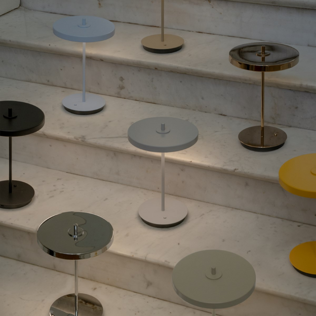 Asteria Move Monochrome | portable lamp