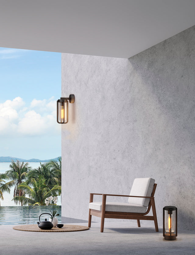 Vega Wall Lamp