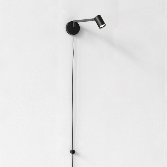Ascoli Swing Plug In
