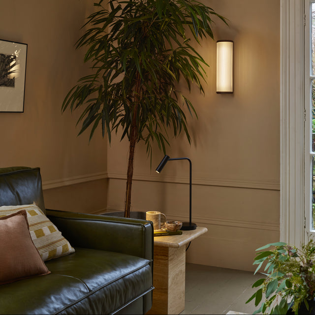 Versailles 400 Phase Dimmable