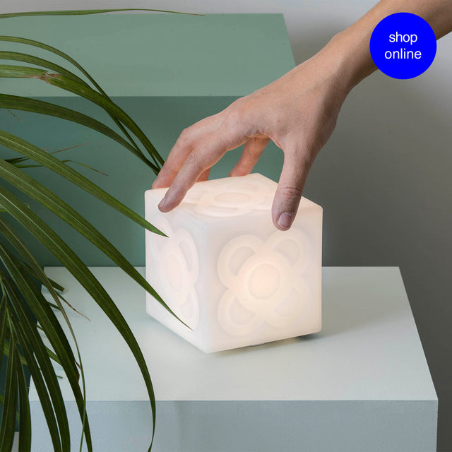 LAMPANOT Portable lamp