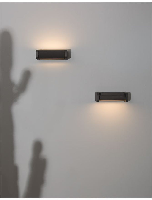 VOLVER Black Die-Casting Aluminium Acrylic Diffuser LED 6 Watt 480Lm 3000K CRI>80 220-240 Volt Beam Angle 150° IP54 L: 20 W: 11 H: 6 cm
