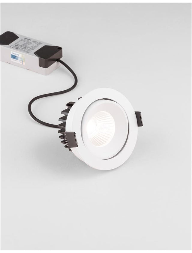 BLADE White Aluminium LED 12 Watt 720Lm 3000K Beam 38o IP65 D: 9 H: 4.7 cm