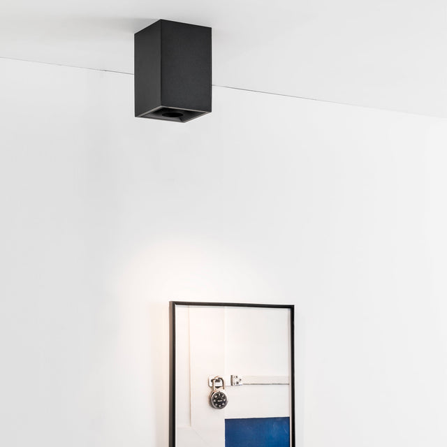 PODIUM Surface housing