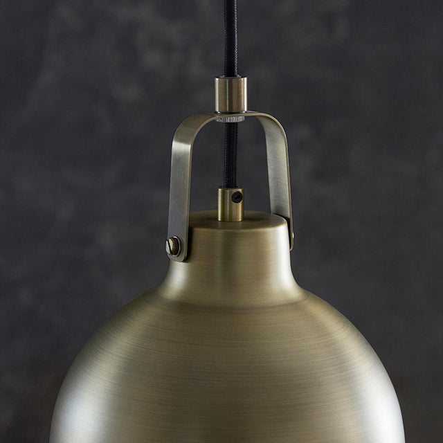 Lazenby Pendant