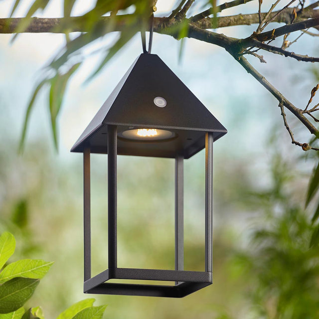 Hoot Medium Table