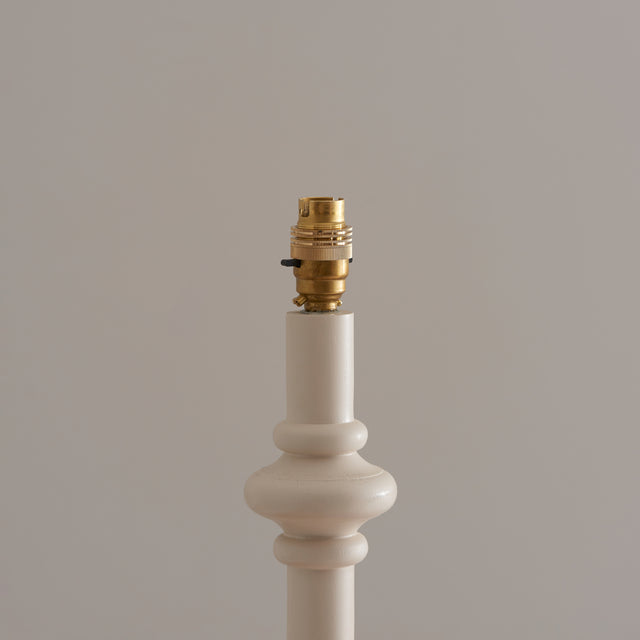Carnaby Floor Base