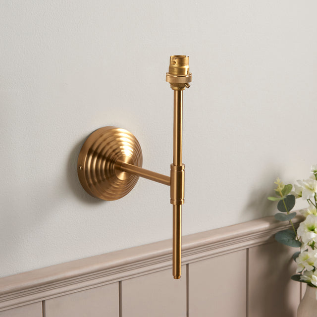Obelisk T Bar Wall Fitting