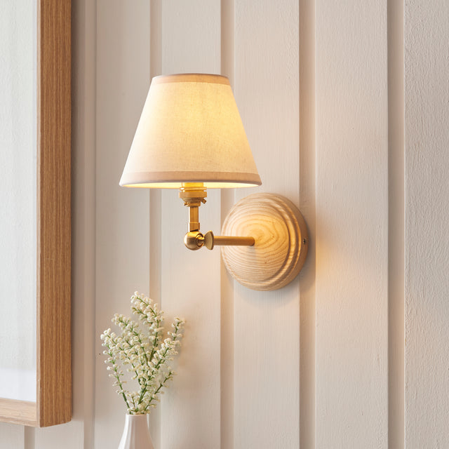 Wood Wing & Ivy 16cm Wall
