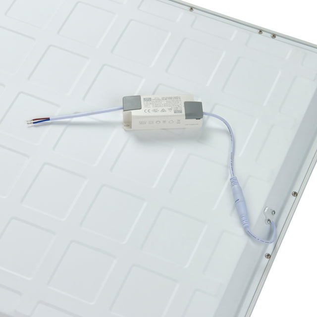 StratusPRO 40W | TPA & UGR19 | 4000K | 5600LM