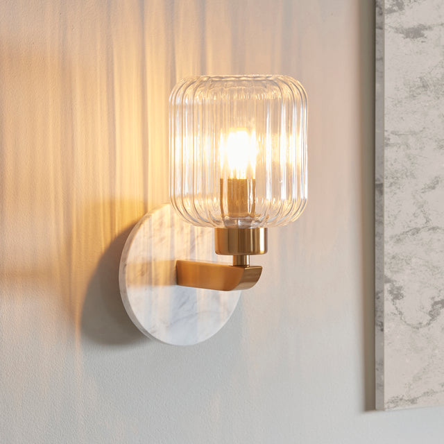 Travi Ribbed Wall