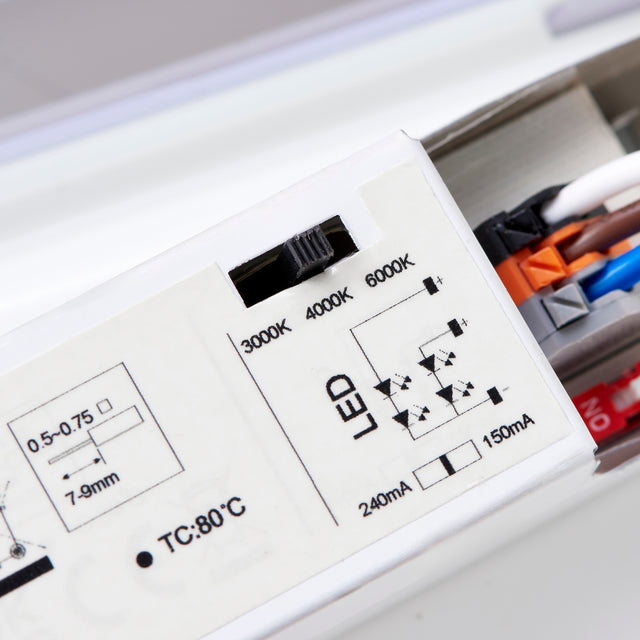 Endura LED Anti-Corrosive Batten | 4FT Emergency CCT | 19 / 30W