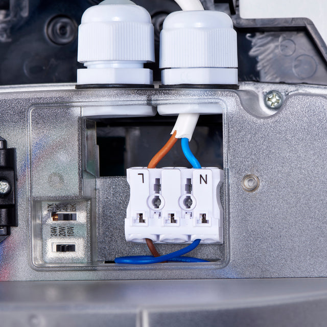 Forge XL CCT Wall Pack 16W/20W/24W