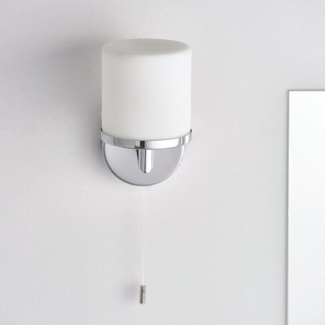 Lipco 1lt wall IP44 28W SW