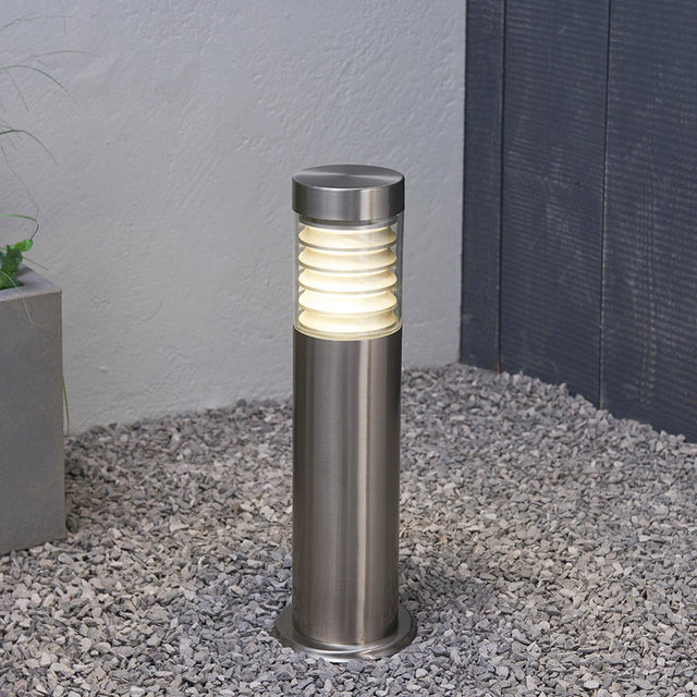 Equinox LED Post