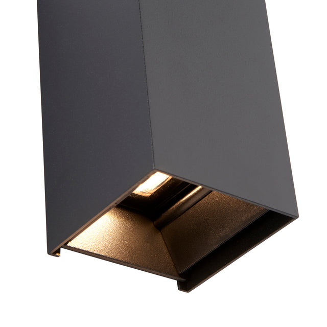 Glover CCT 2lt Wall Rectangular 5.5W IP44