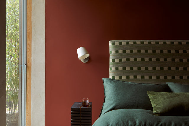 Imari Adjustable Wall