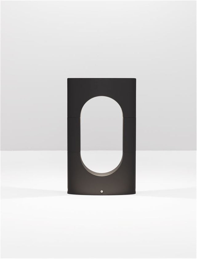 PORTAL Black Aluminium & Acrylic LED 13.5 Watt 890Lm 3000K 220-240 Volt Beam Angle 296º IP54 L: 17.8 W: 6.9 H: 30 cm