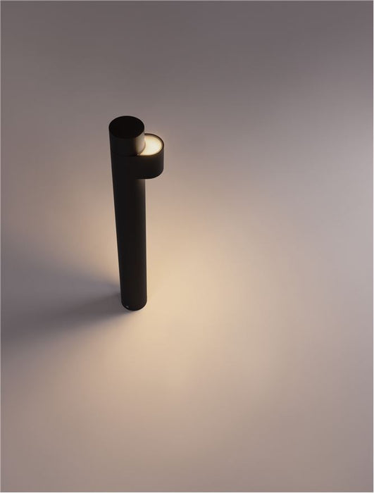 ADURO Black Aluminium & Acrylic LED 7.6 Watt 460Lm 3000K 200-240 Volt Beam Angle 78º IP54 D: 7.5 W: 11.7 H: 65 cm