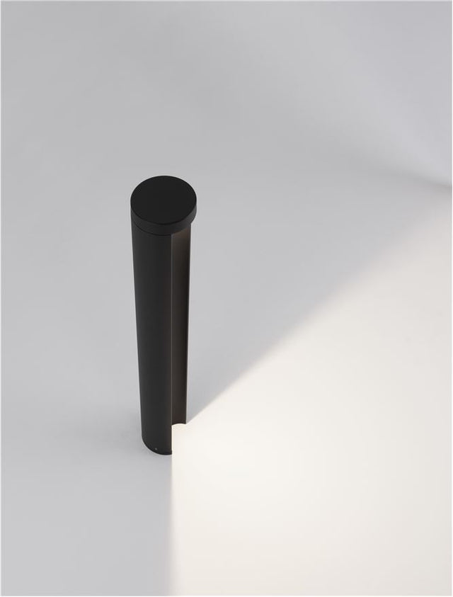 TIEN Black Aluminium & Clear Glass LED 8.5 Watt 470Lm 3000K 200-240 Volt Beam Angle 55º IP54 D: 9 H: 65 cm