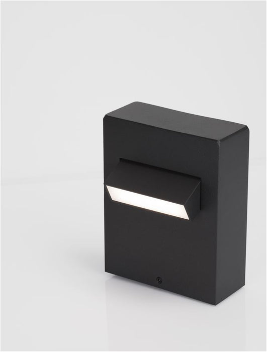 ZELDA Black Aluminium & Anti-Glare Acrylic Diffuser LED 6 Watt 342Lm 3000K 100-240V IP65 L: 12 W: 7.2 H: 15 cm