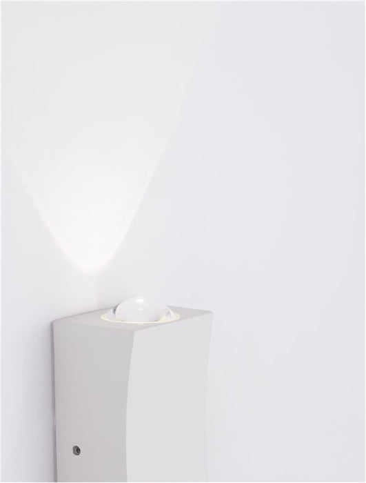 DEWEI White Aluminium & Acrylic LED 2x2 Watt 400Lm 3000K 500mA 100-240V Beam Angle 68º IP54 Light Up & Down L: 5 W: 4 H: 9 cm