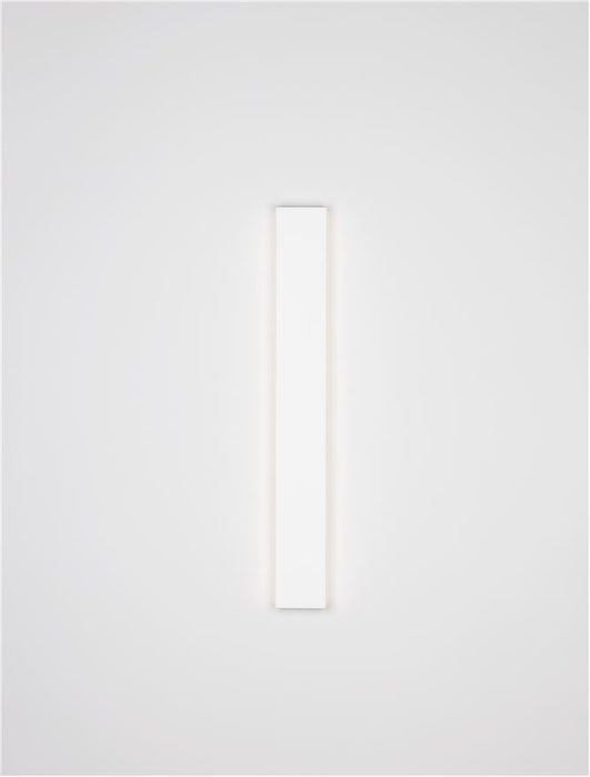SELINE Sandy white Aluminium LED 20 Watt 230 Volt 1478Lm 3000K IP44 L: 60 W: 2.7 H: 7.5 cm