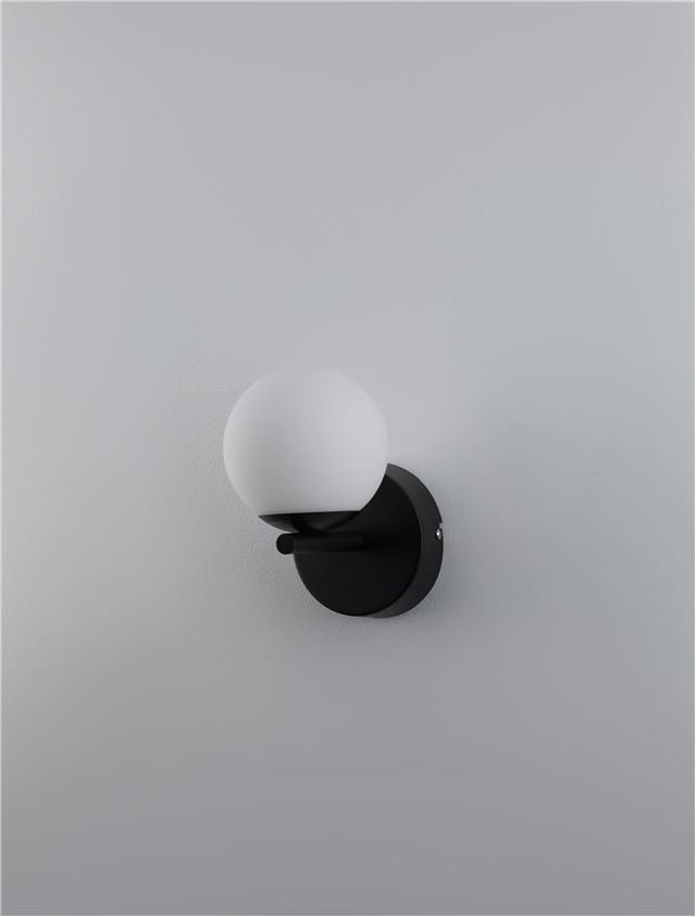 NUVOLE Sandy Black Aluminium & Opal Glass LED 8 Watt 220 - 240 Volt 400Lm 3000K IP20 L: 17.5 W: 13 H: 20 cm