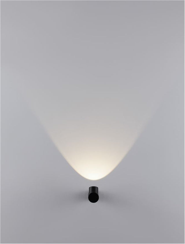 BRICE Black Aluminium Glass Diffuser Osram LED 6 Watt 594Lm 3000K 220-240V IP54 D: 6 W: 12 H: 4 cm