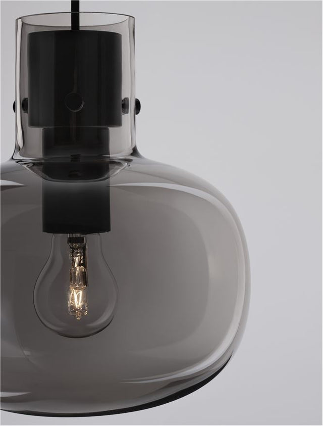 CINZIA Smoky Glass Black Cord Black Metal Base LED E27 1x12 Watt 230 Volt IP20 Bulb Excluded D: 22 H1: 25 H2: 228 cm Adjustable Height