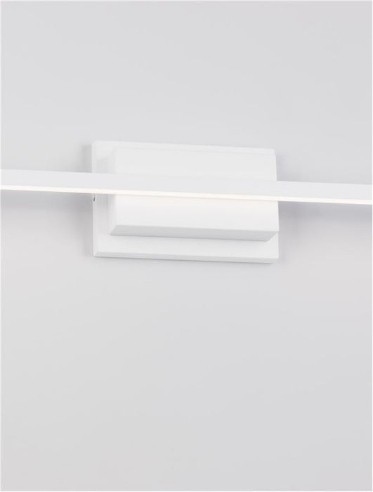 AZURE Sandy White Aluminiun & Acrylic LED 28.5 Watt 230 Volt 1750Lm 3000K IP20 L: 120.5 W: 6.9 H: 11.8 cm