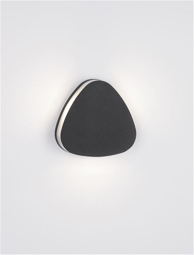 COMBO Anthracite Die-Casting Aluminium & Clear Acrylic LED 7.5 Watt 265Lm 3000K 220-240V Beam Angle 170º IP65 D: 16 W: 4.6 H: 15.5 cm