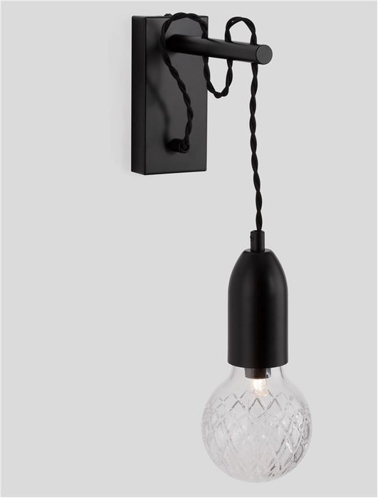 VEDA Black Metal & Clear Glass LED G9 1x6 Watt 230 Volt IP20 Bulb Excluded L: 9.5 W: 20 H: 39 cm Adjustable height