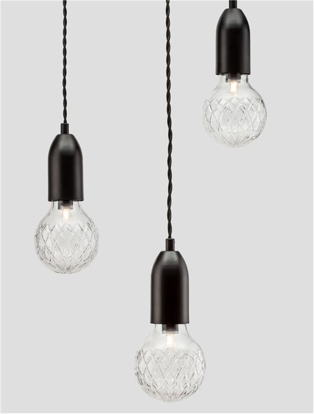 VEDA Black Metal & Clear Glass LED G9 3x6 Watt 230 Volt IP20 Bulb Excluded D: 30 H: 150 cm Adjustable height
