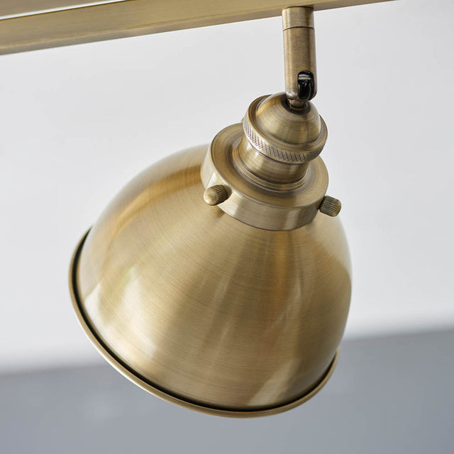 Wyatt 3lt Bar spotlight