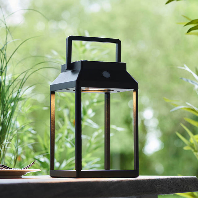Linterna Medium Table