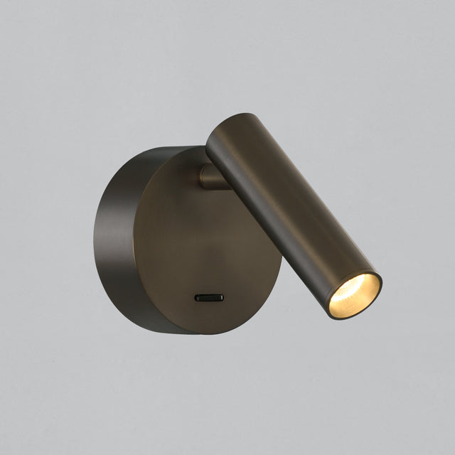 Atria Wall Lamp