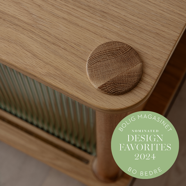 Italic | sideboard