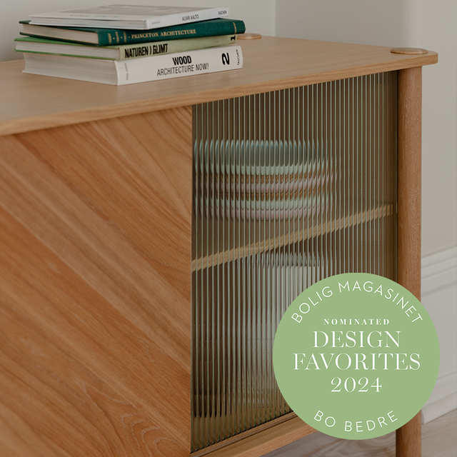 Italic | sideboard